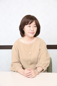 著者紹介　　井桁容子（いげたようこ）<br>非営利団体コドモノミカタ代表理事。東京家政大学ナースリールームで42 年間、0・1・2 歳児の保育に携わる。退職後は乳幼児教育実践研究家として、全国での保育者対象の研修会や園のコンサルティングを通じて、0・1・2 歳児保育の質の底上げに奔走。著書多数、「すくすく子育て」（NHK E テレ）などテレビ出演も多数。