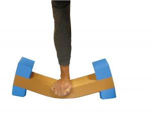 曲がるので安心！