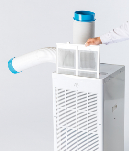 ▲メンテナンスは吸気口のフィルターを掃除するだけ