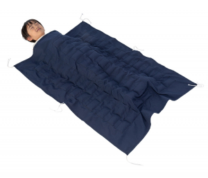 重さが2kg あるので、程よい圧刺激で落ち着き、眠りに入りやすくなります。