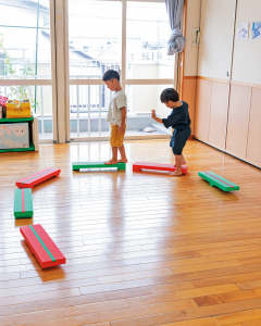 おっとっとこっちはグラグラするぞ