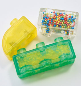 中身が見えるカラフルな透明素材！砂やビーズ等の中身の違いで、様々な握り心地を楽しめます。